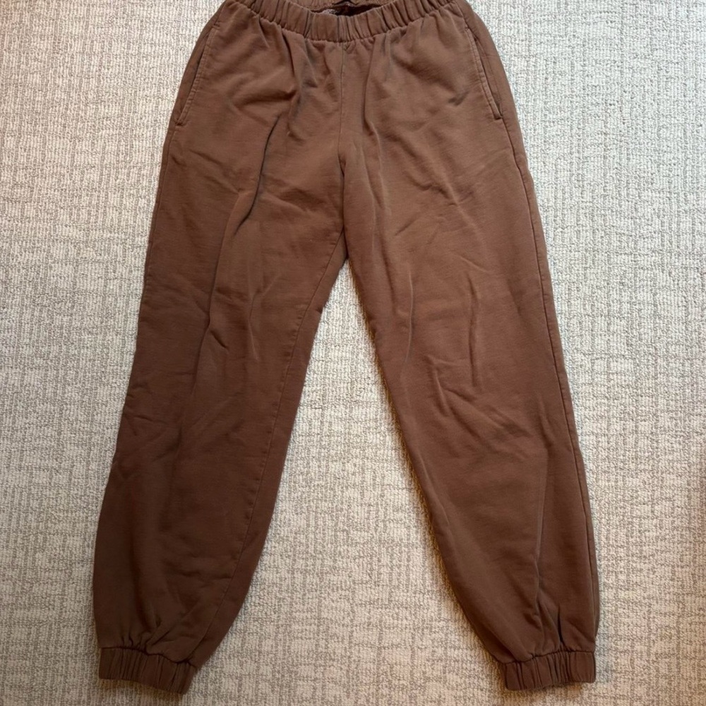 Brandy Melville Brown Sweatpants
